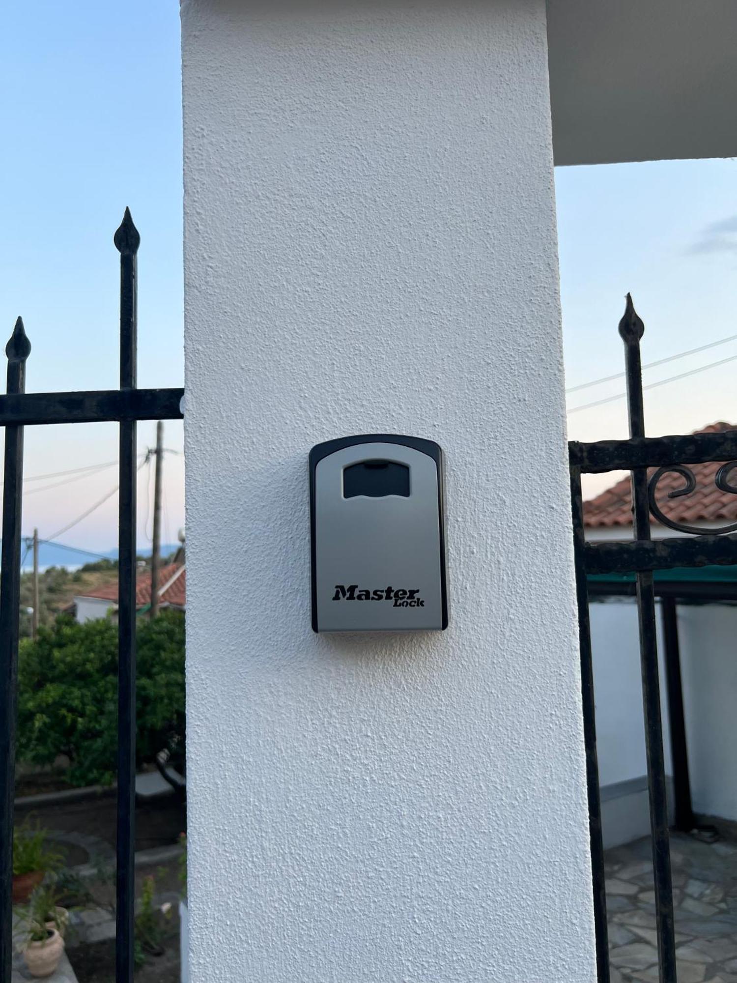 Aiolos Seaside Apartment Marathos  Eksteriør billede