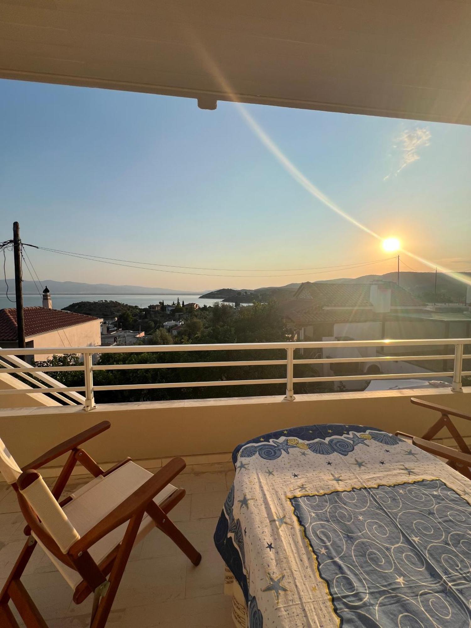 Aiolos Seaside Apartment Marathos  Eksteriør billede
